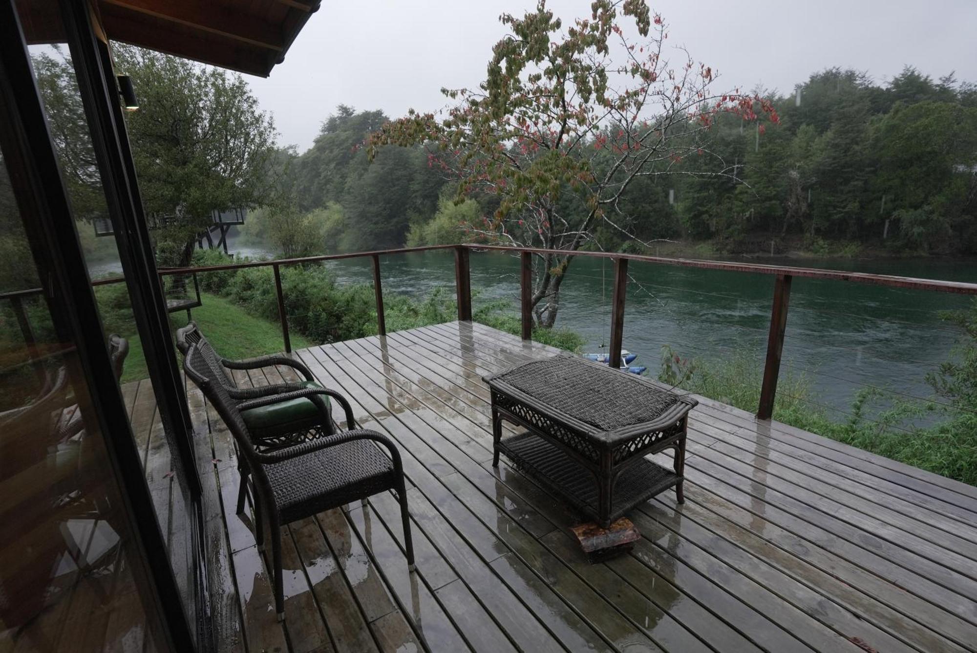 Pucontours River Lodge Pucón